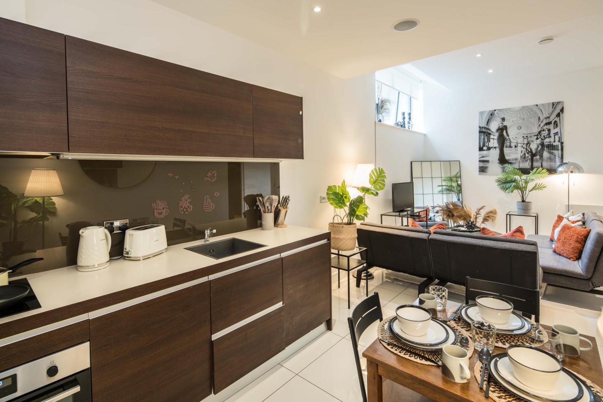 Al Central-Soho-Chinatown-Coventgarden-Cozy-Onebed Lägenhet London Exteriör bild